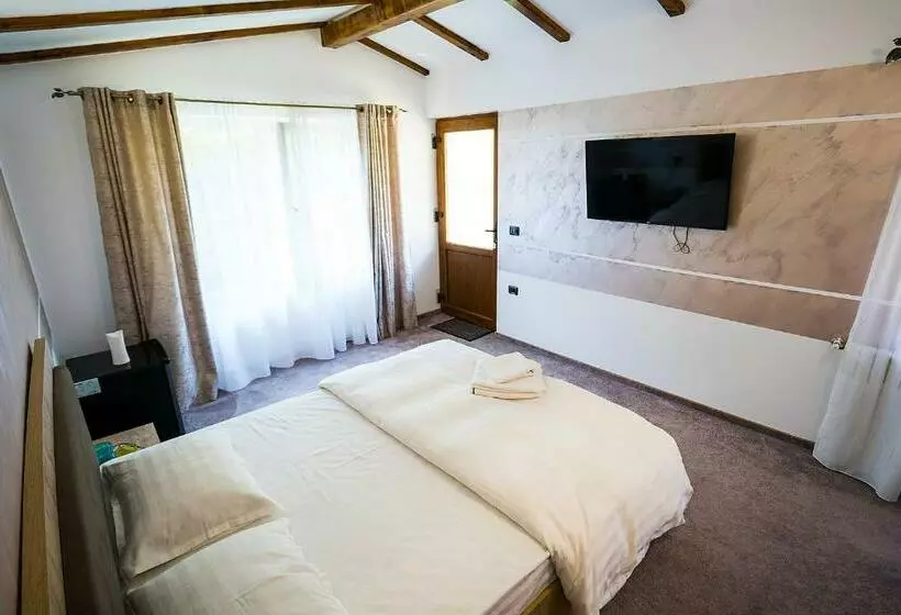 ペンション Casa Perla Nordului