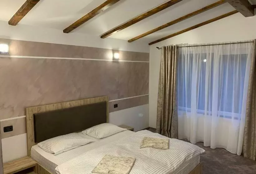 ペンション Casa Perla Nordului