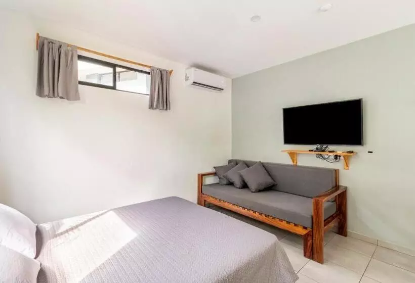 Majatalo Little Hawaii Avellanas