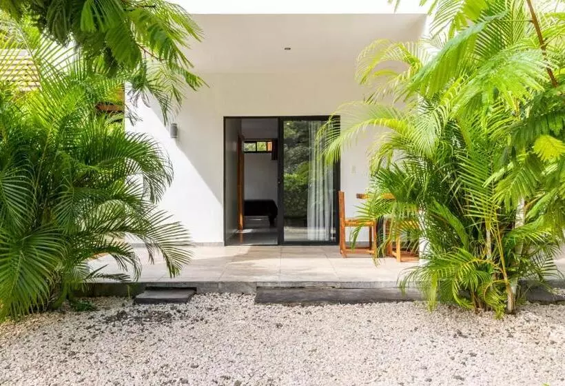 Majatalo Little Hawaii Avellanas