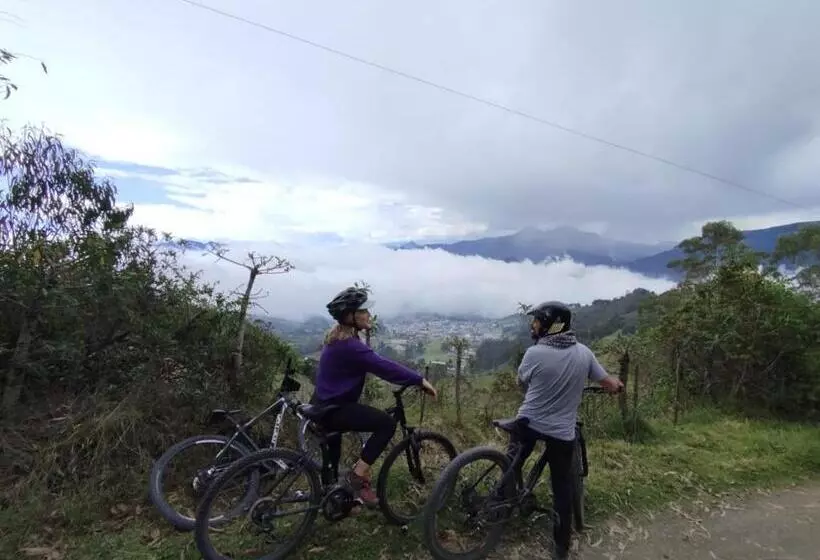 Majatalo Starlight Mountain Lodge