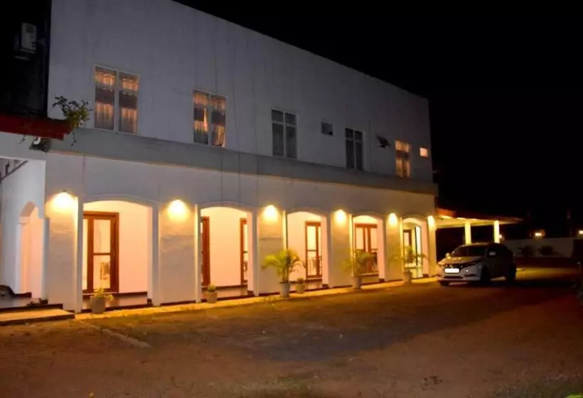 Majatalo Wingate Hotel Wilgamuwa