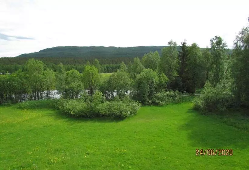 Vandrarhemsboende På Ammarnäsgården