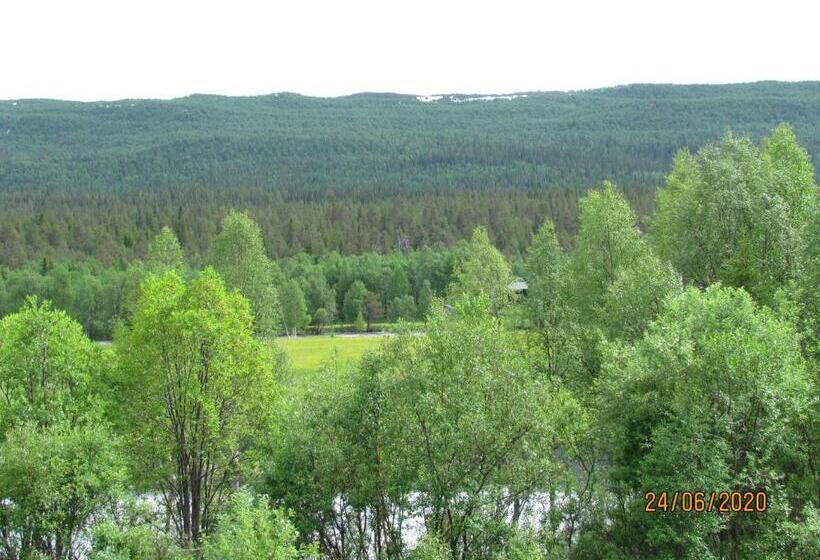 Vandrarhemsboende På Ammarnäsgården