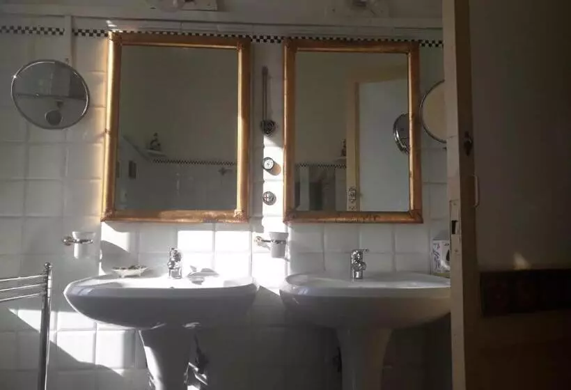 Aamiaismajoitus (B&B) Casato Lioy