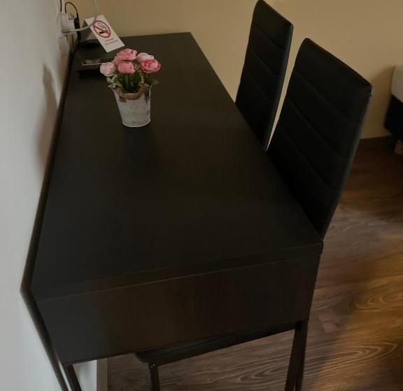 Bed and Breakfast Kamarás Klastrom House