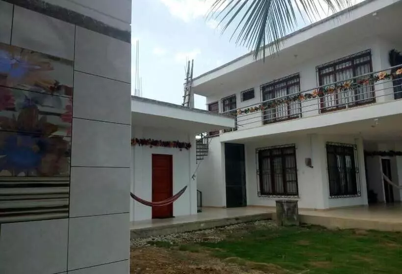 ホテル Brisas Del Mar San Antero