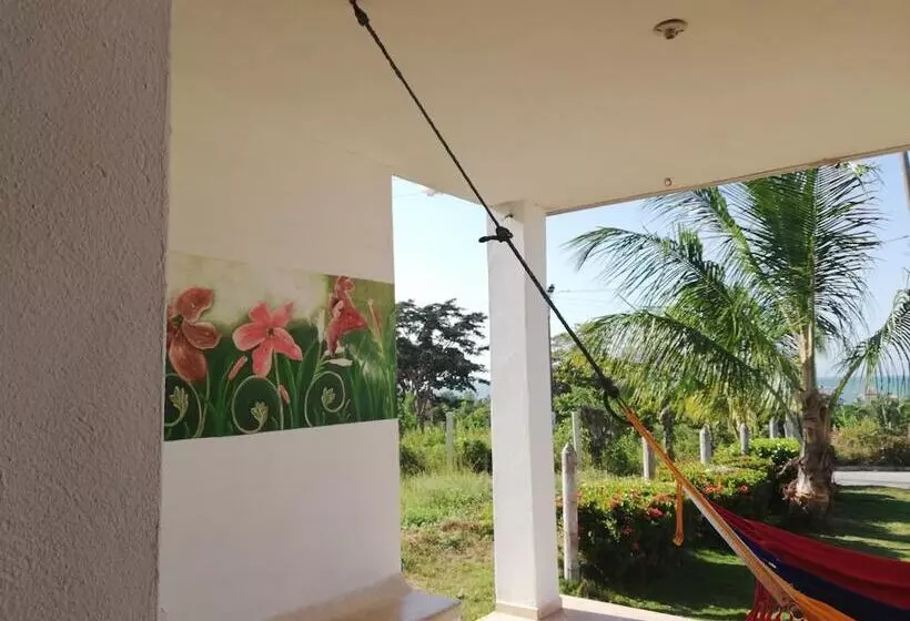 ホテル Brisas Del Mar San Antero