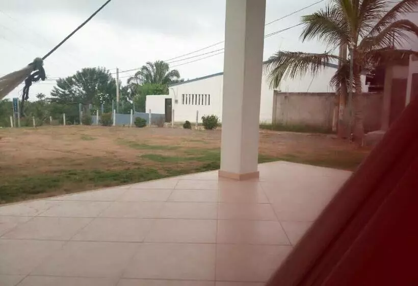 ホテル Brisas Del Mar San Antero