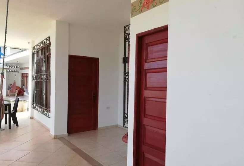 ホテル Brisas Del Mar San Antero