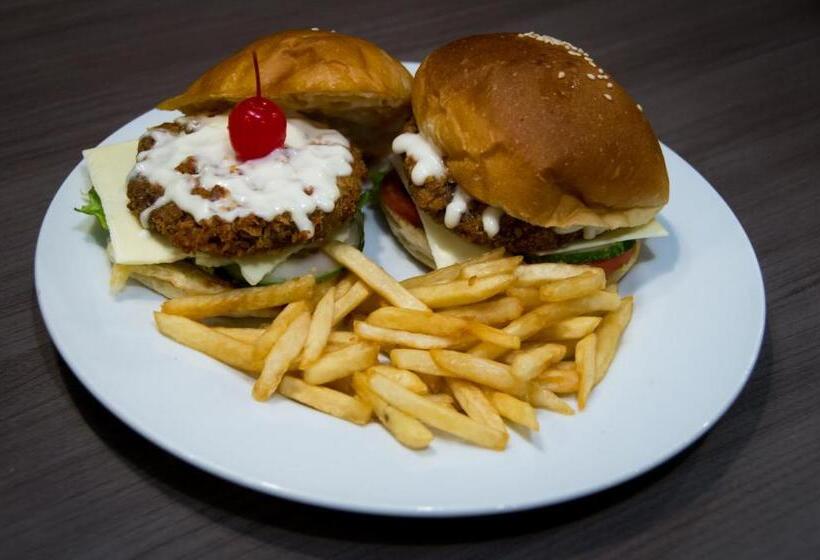 ホテル Grand Padis