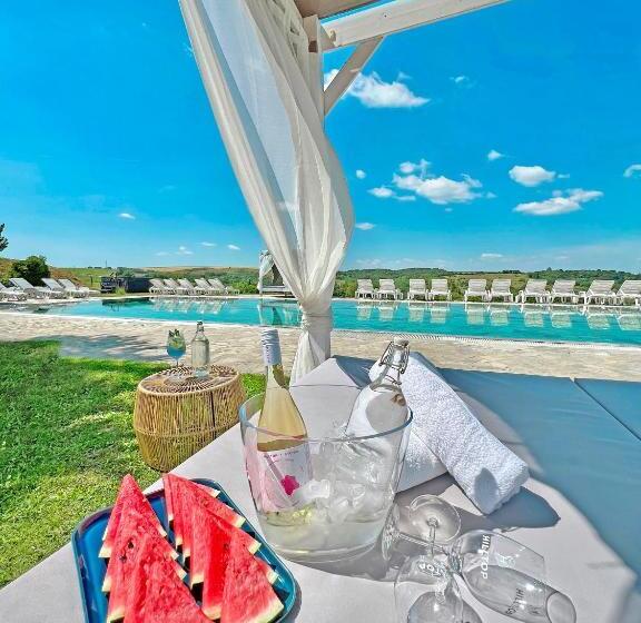 בית מלון כפרי Hilltop Borbirtok & étterem