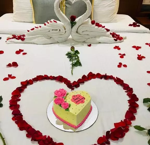 Hotelli Kuruva Island Resort And Spa   By Kabini Breeze, Wayanad