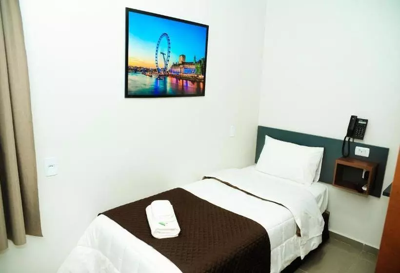 Hotelli London Executive