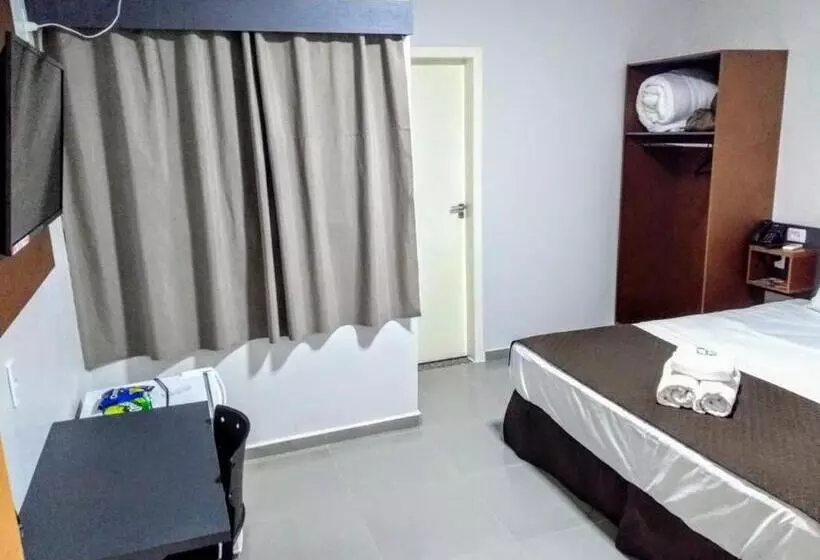 Hotelli London Executive