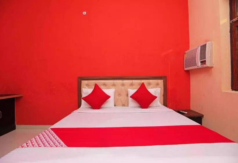 ホテル Oyo 44134  Radhika Resort