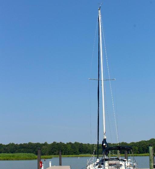 酒店 Surry Seafood Company