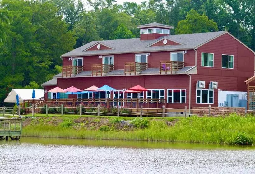 Hotelli Surry Seafood Company