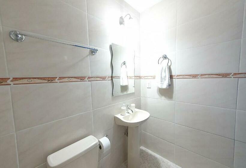 بنسيون Hostal Villa Mayte Coronado