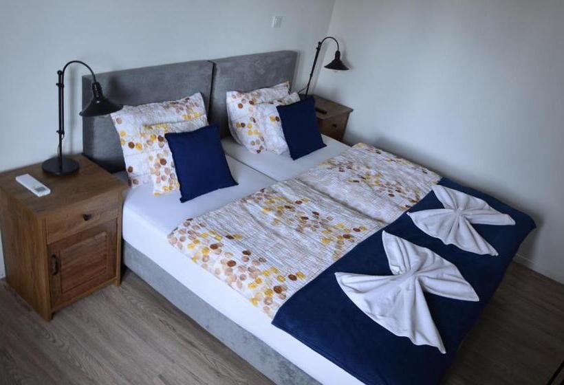 Пансион Kerekerdő Vendégház   Kisszékely