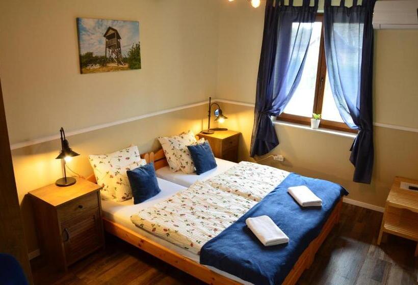 Пансион Kerekerdő Vendégház   Kisszékely