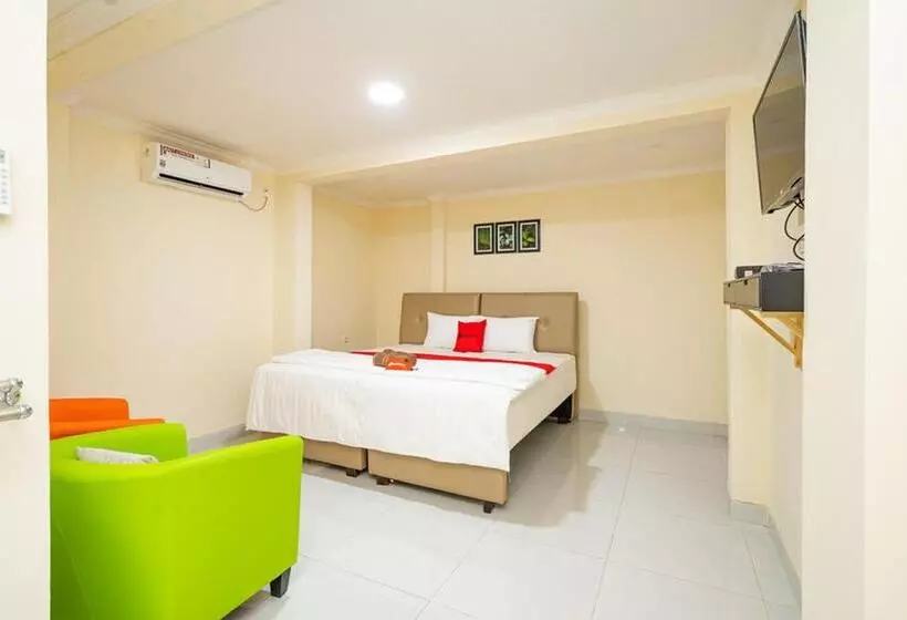 ペンション Reddoorz Syariah Near Exit Toll Ciawi