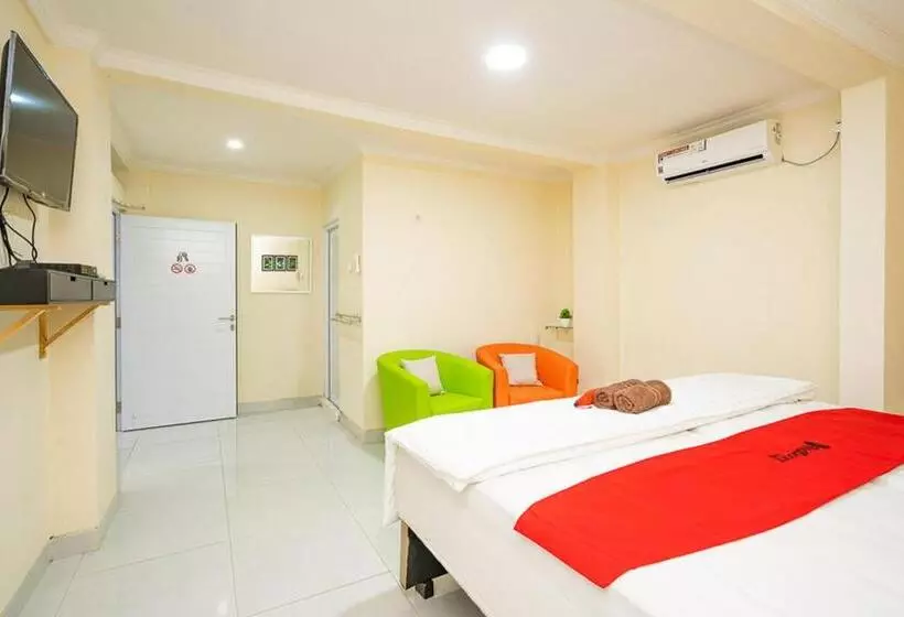 ペンション Reddoorz Syariah Near Exit Toll Ciawi