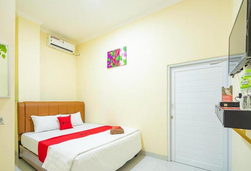 פנסיון Reddoorz Syariah Near Exit Toll Ciawi