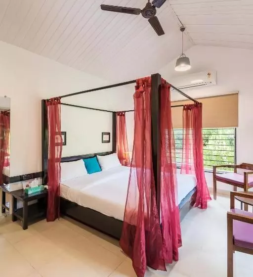 Majatalo Saffronstays Casa Manga, Karjat   Pet Friendly Pool Villa Near Nd S Film World And Saltt