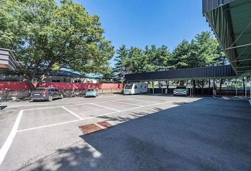 Pocheon Royal Motel