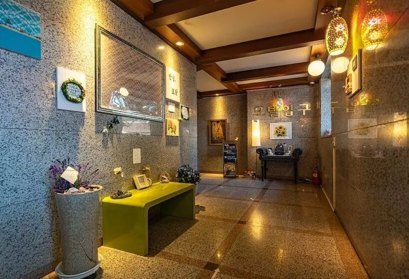 Pocheon Royal Motel