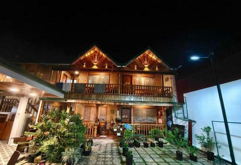 호스텔 Aquarius   Port Barton