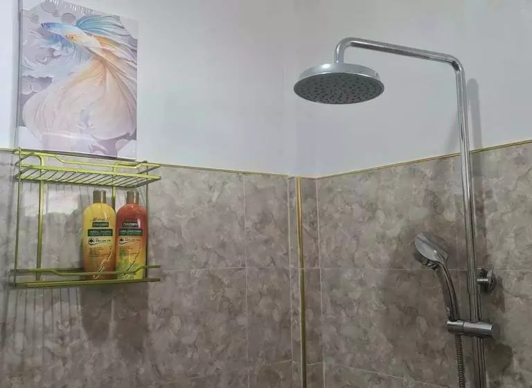 Retkeilymaja Aquarius   Port Barton