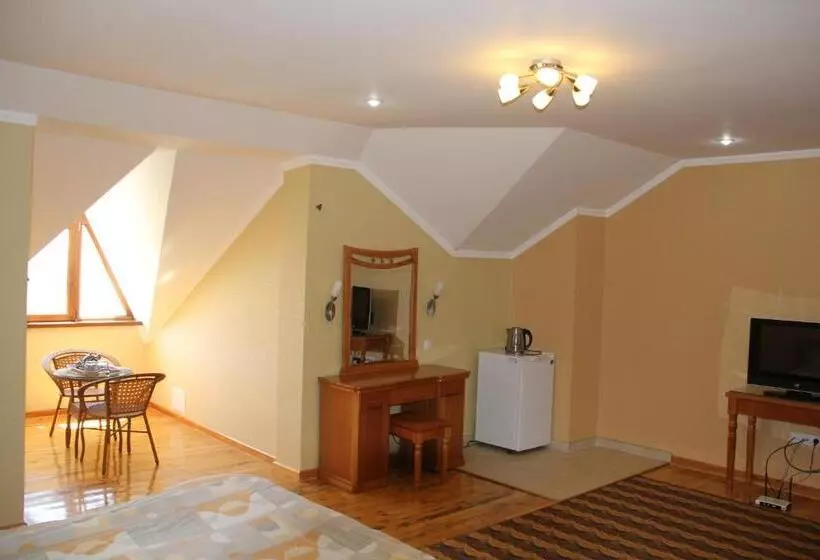 ユースホステル Green Canyon Uzbekistan