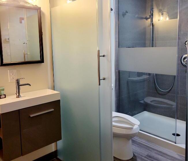 ユースホステル Heart & Hops Brewery Suites