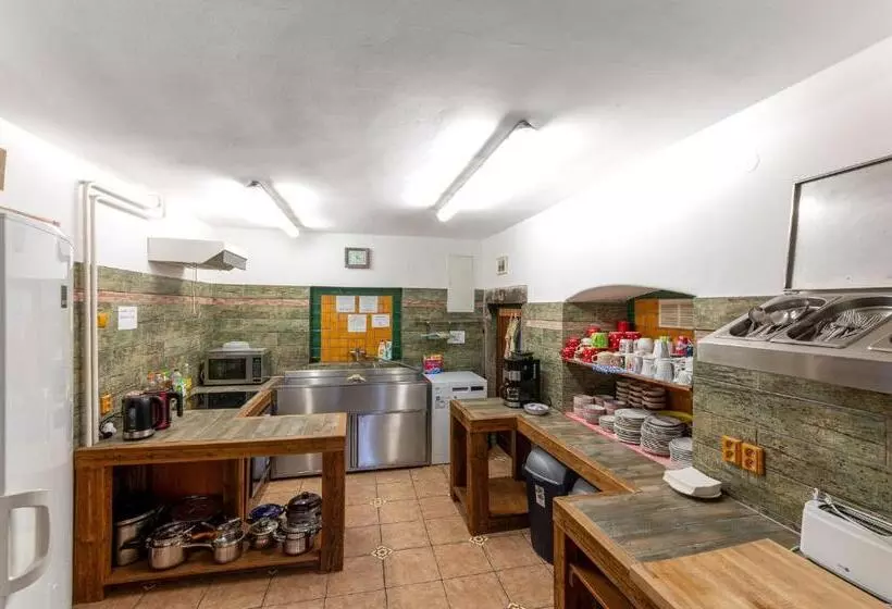 Retkeilymaja Penzion Na Bělidle