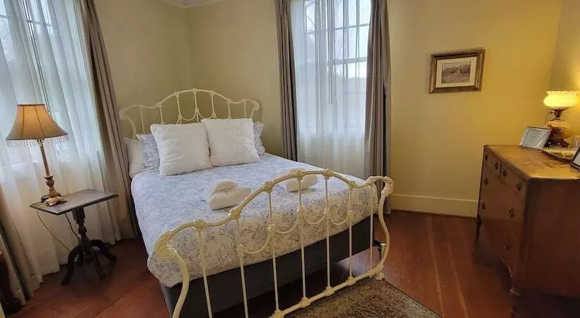 Retkeilymaja Wolf Creek Inn & Tavern