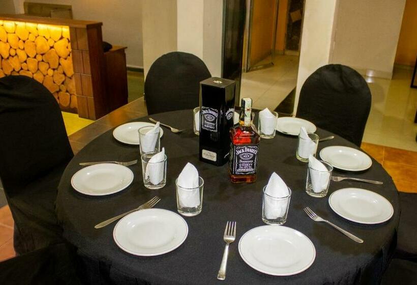 ベッドアンドブレックファースト National Holiday Resort