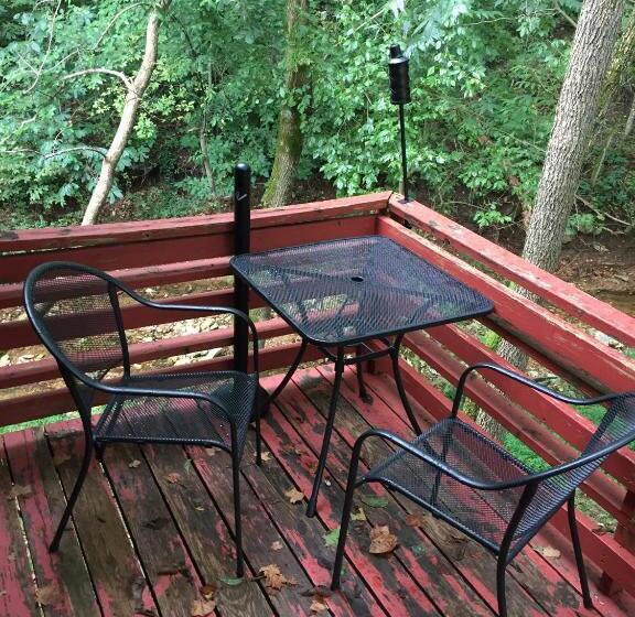 مبيت وإفطار The Sugar Creek Retreat