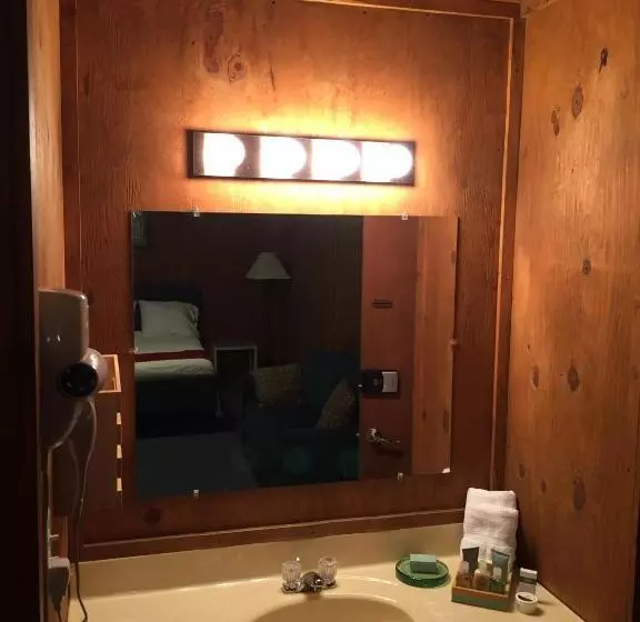 Aamiaismajoitus (B&B) The Sugar Creek Retreat