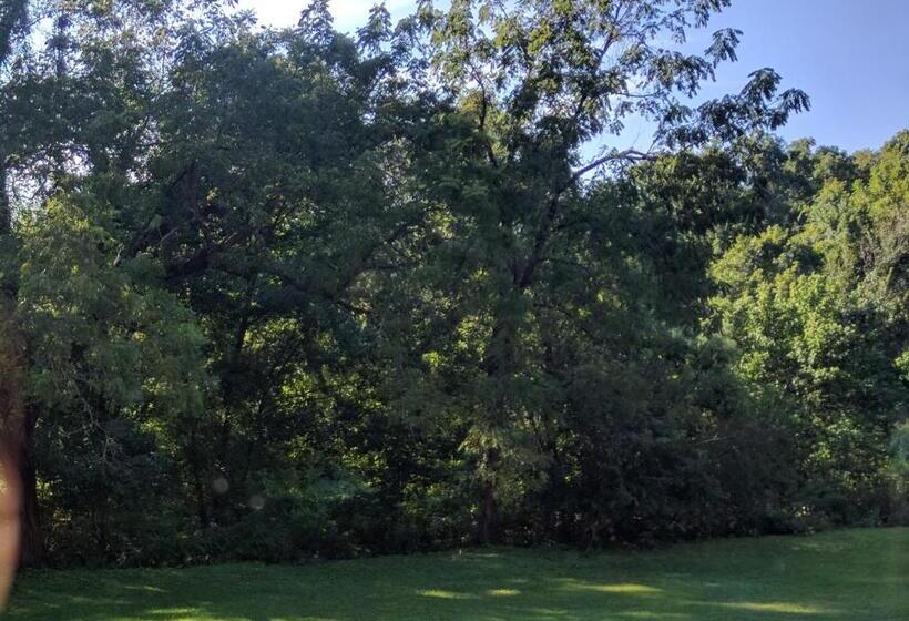 مبيت وإفطار The Sugar Creek Retreat