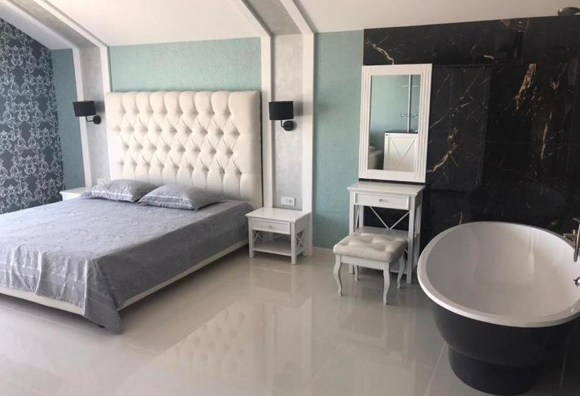 Bed and Breakfast Zolotoy Plyazh