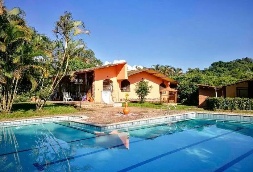ホテル Finca La Magdalena En La Mesa Casona Y Casita