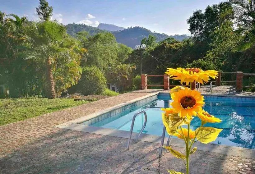ホテル Finca La Magdalena En La Mesa Casona Y Casita