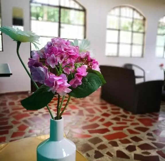 ホテル Finca La Magdalena En La Mesa Casona Y Casita