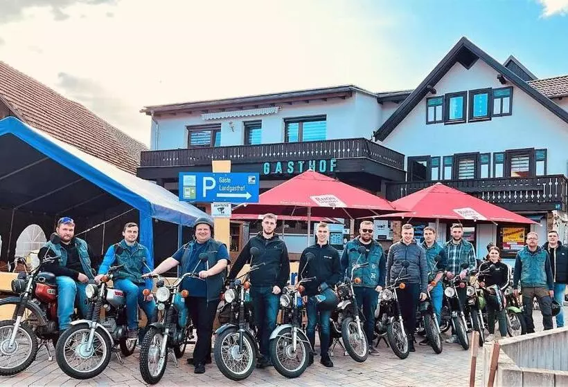 Hotelli Landgasthof Und Pension Zum Löwen