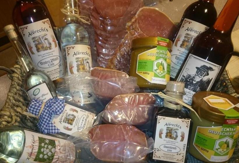 בית מלון כפרי Landgasthof Und Pension Zum Löwen