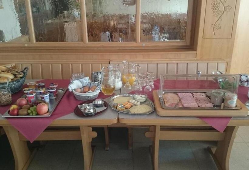 בית מלון כפרי Landgasthof Und Pension Zum Löwen