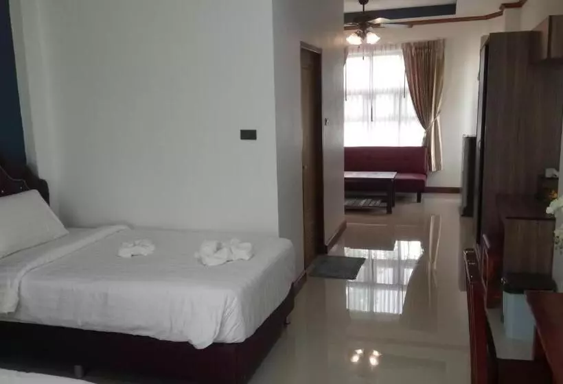 ホテル Landmark Maha Sarakham