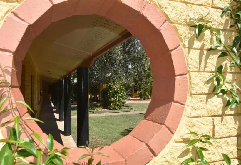 Hotelli Mundubbera Billabong Motor Inn